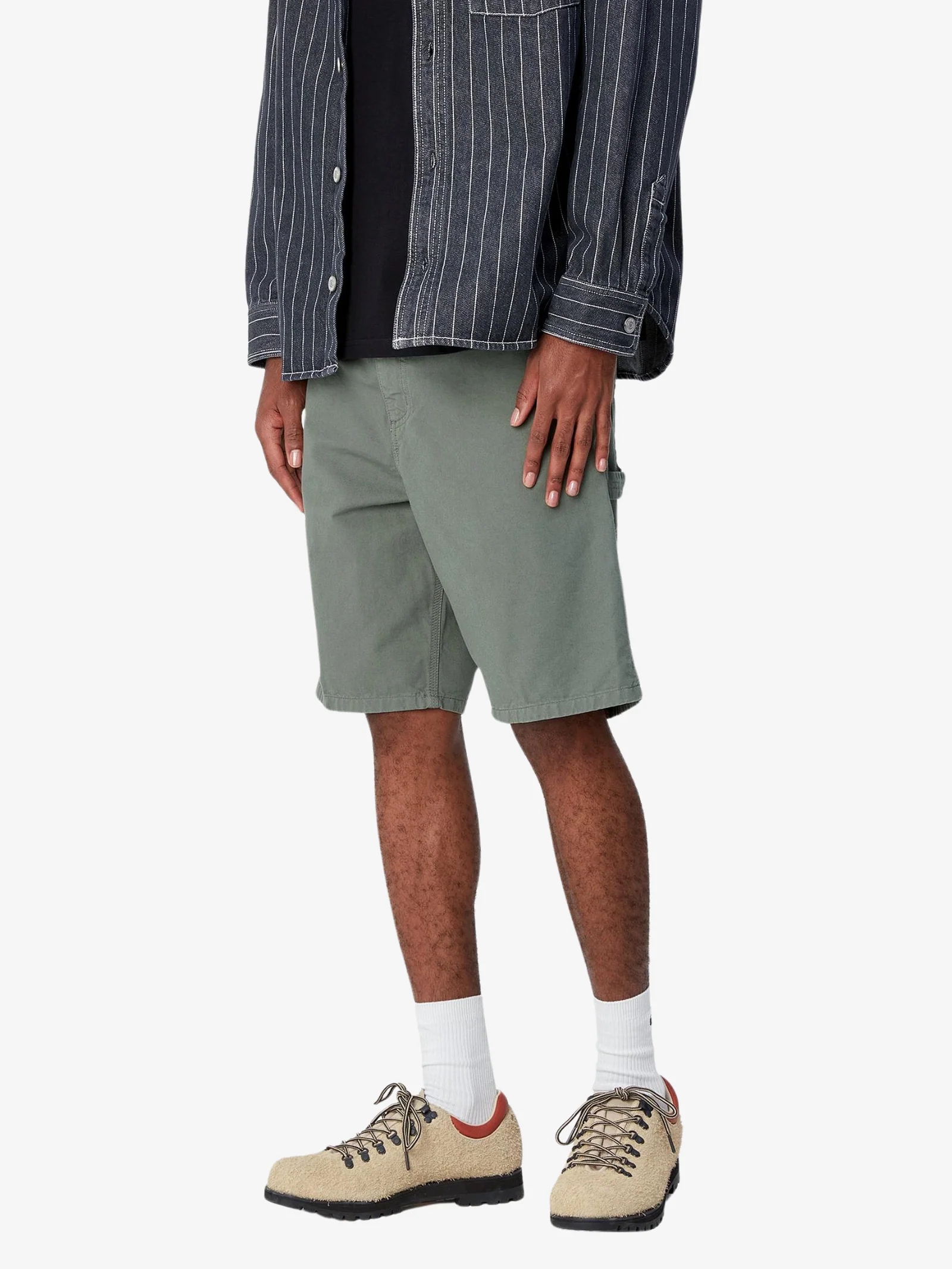 Single Knee Short