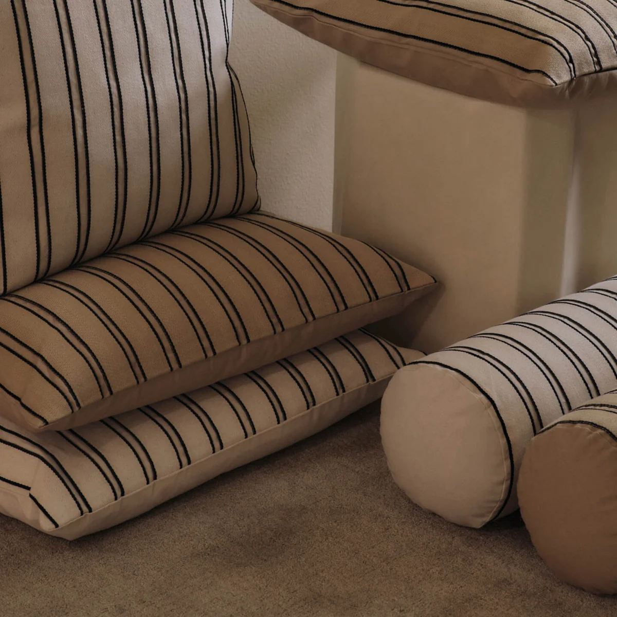Ferm Living - Twill Nackenrolle