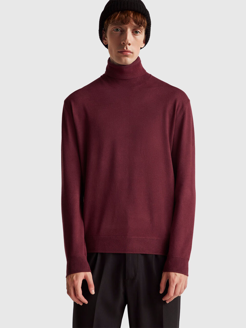 Turtleneck in viscose blend