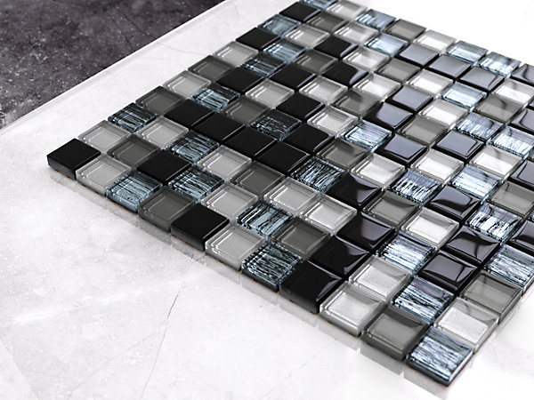 Mosaïque en verre sur filet pour salle de bain ou cuisine 30 cm x 30 cm - Black jeans