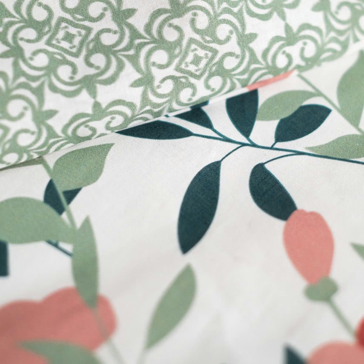 - Parure de lit en Polyester Blanc 220x240 cm