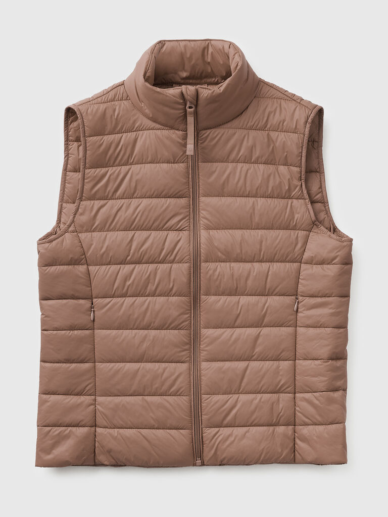 Sleeveless slim fit padded jacket