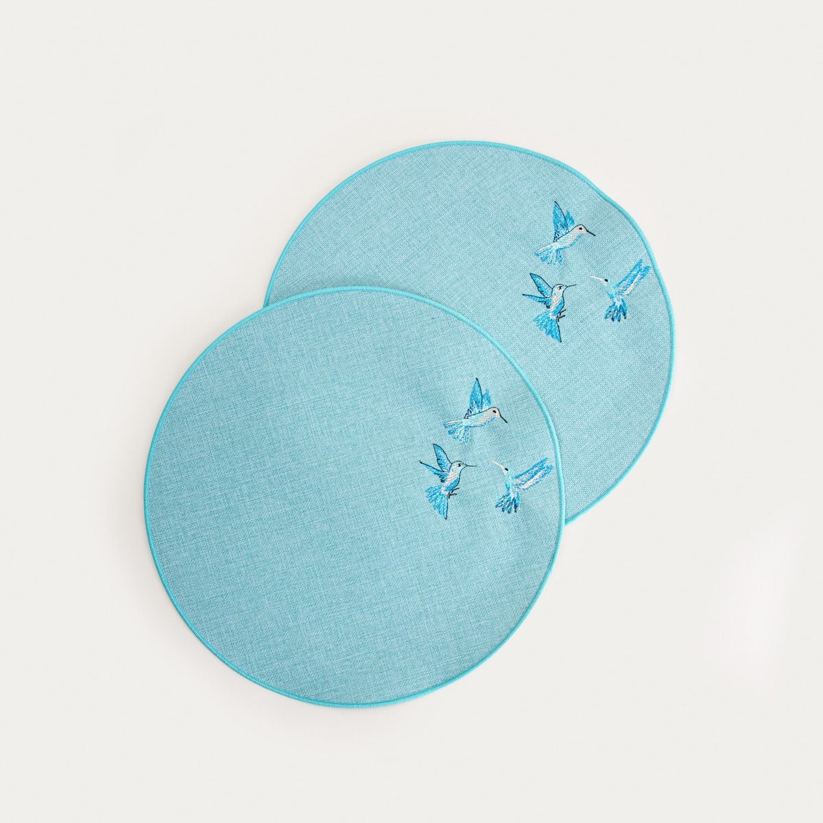 Maty stołowe ISOLINA z haftowanymi kolibrami, zestaw 2 szt. 38cm