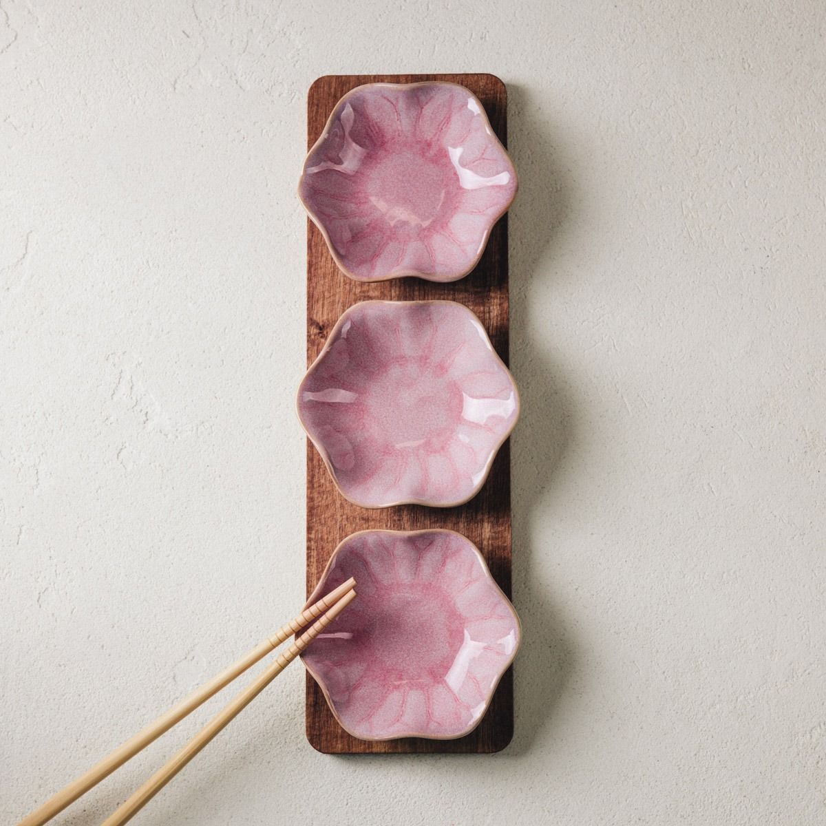 Zestaw do serwowania SAKURA z różowymi miseczkami, 32,5x10x3 cm 4 el.