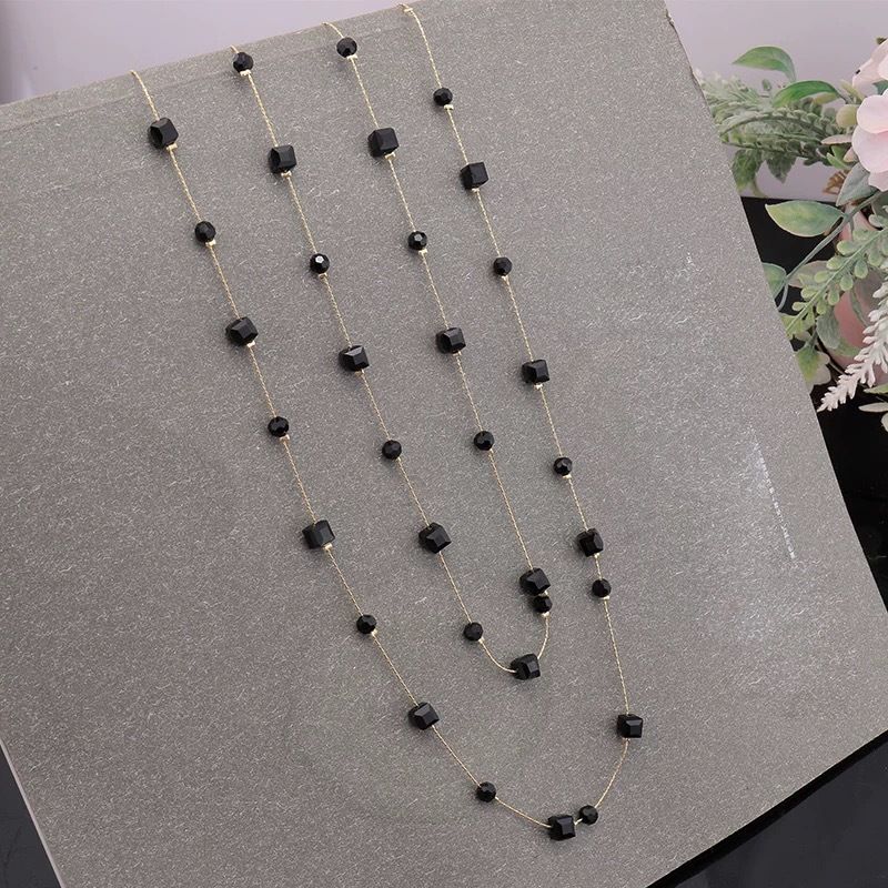 PEACH ACCESSORIES Double Strand Crystals Cube Necklace