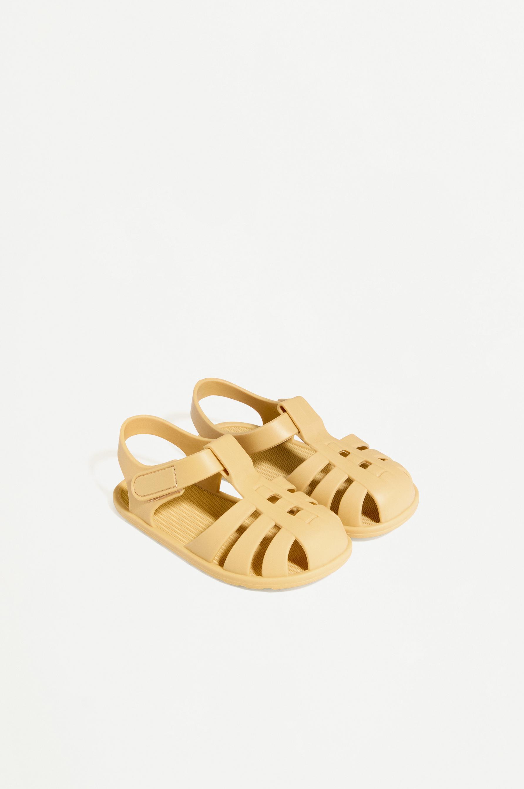 Sandalia cangrejera barefoot