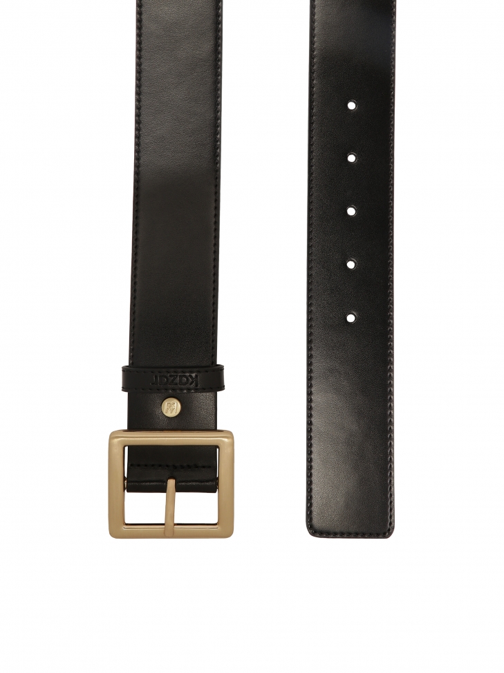 Universal black leather belt