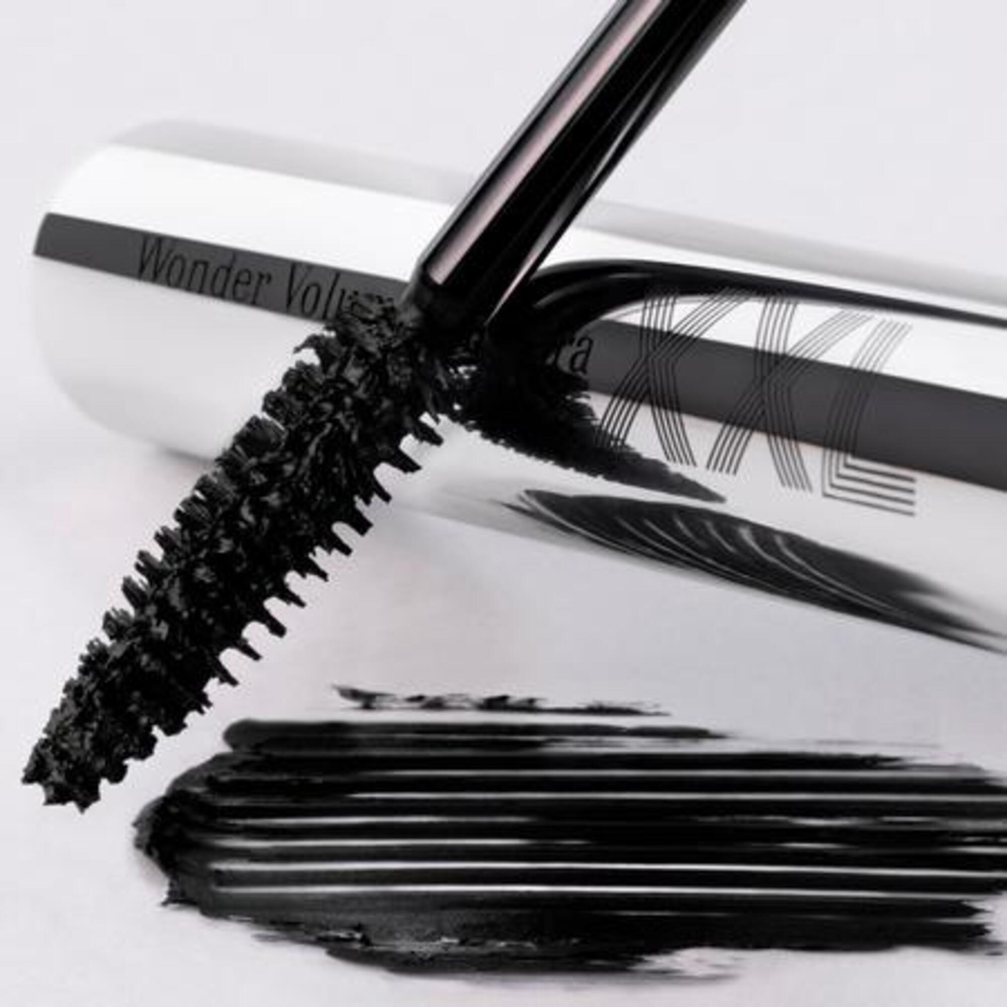 WONDER VOLUME MASCARA XXLMascara volume extrême