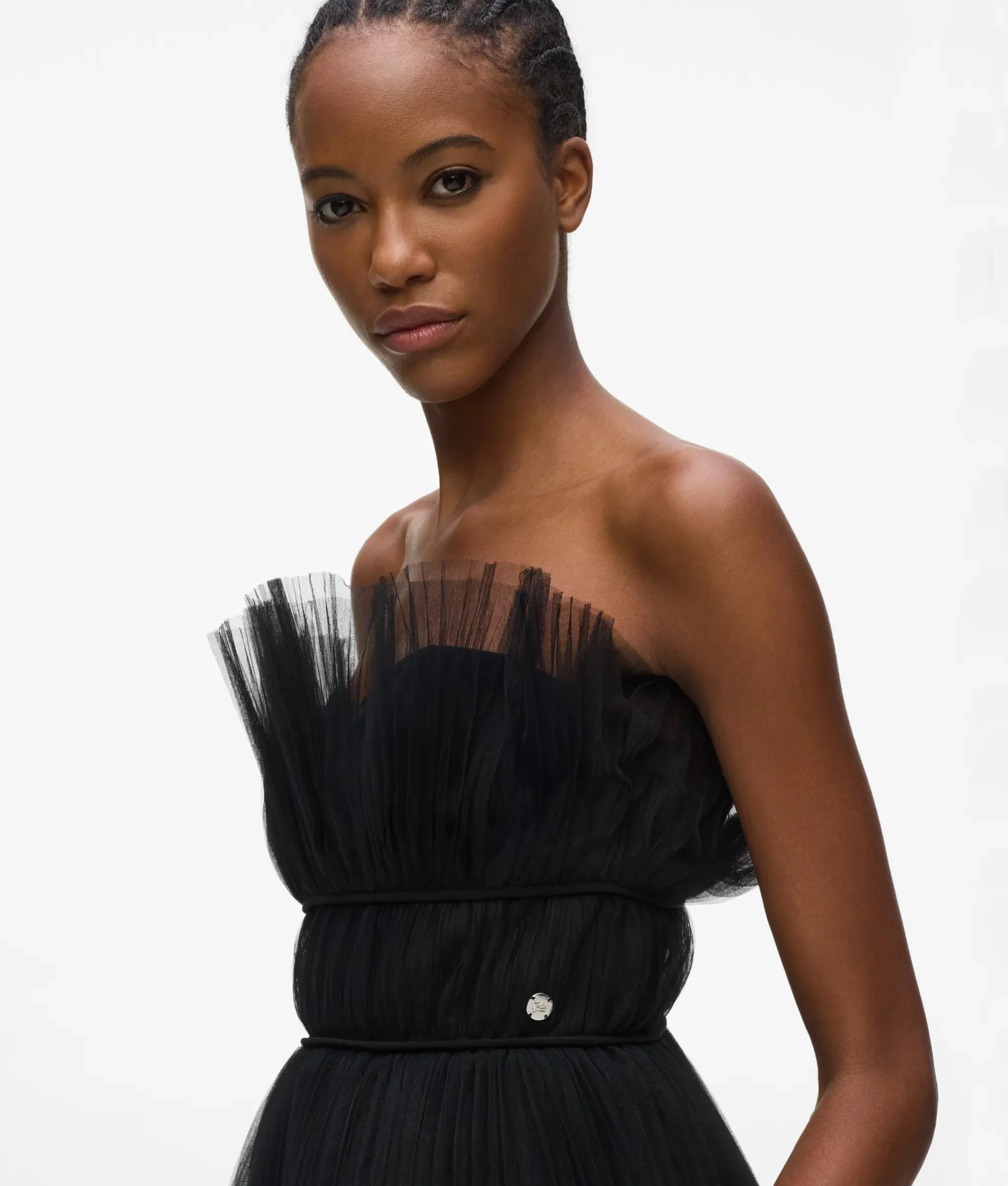 Robe asymétrique en tulle