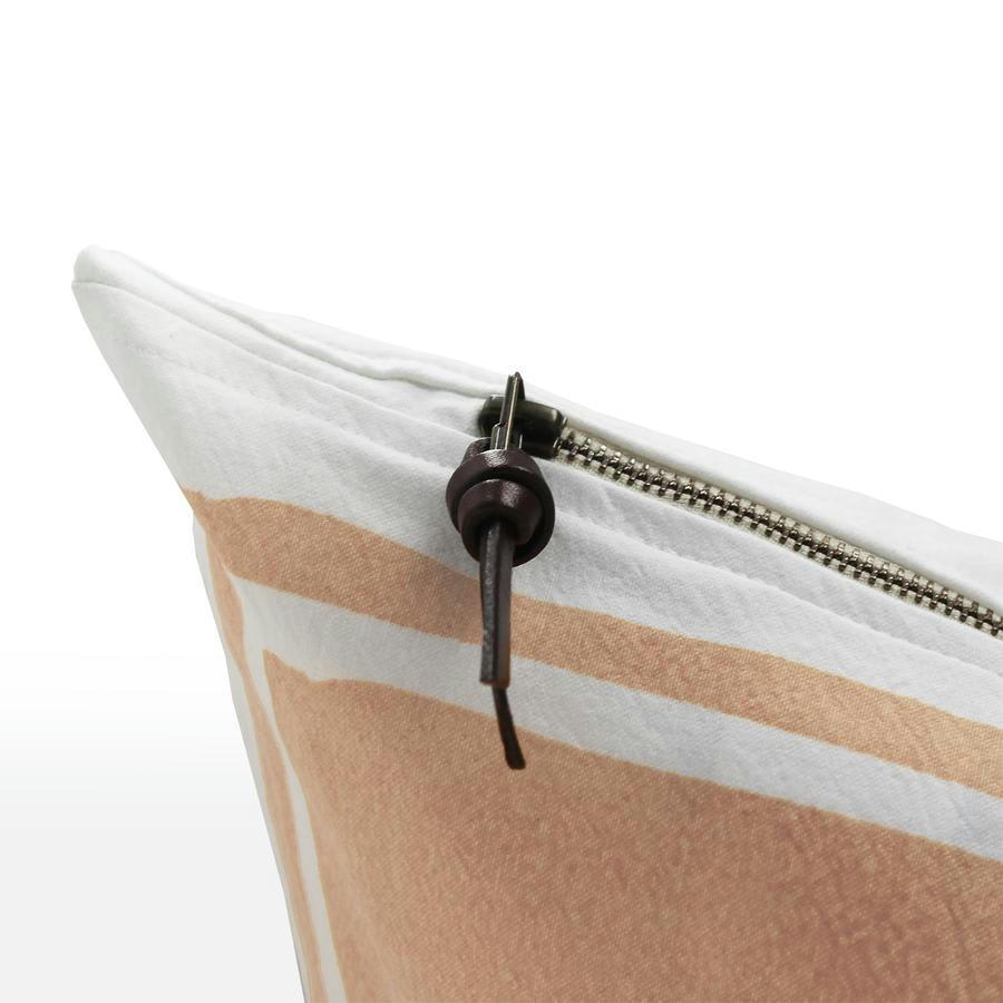 CAP SA SAL - Coussin coton lavé blanc/chameau 50x70