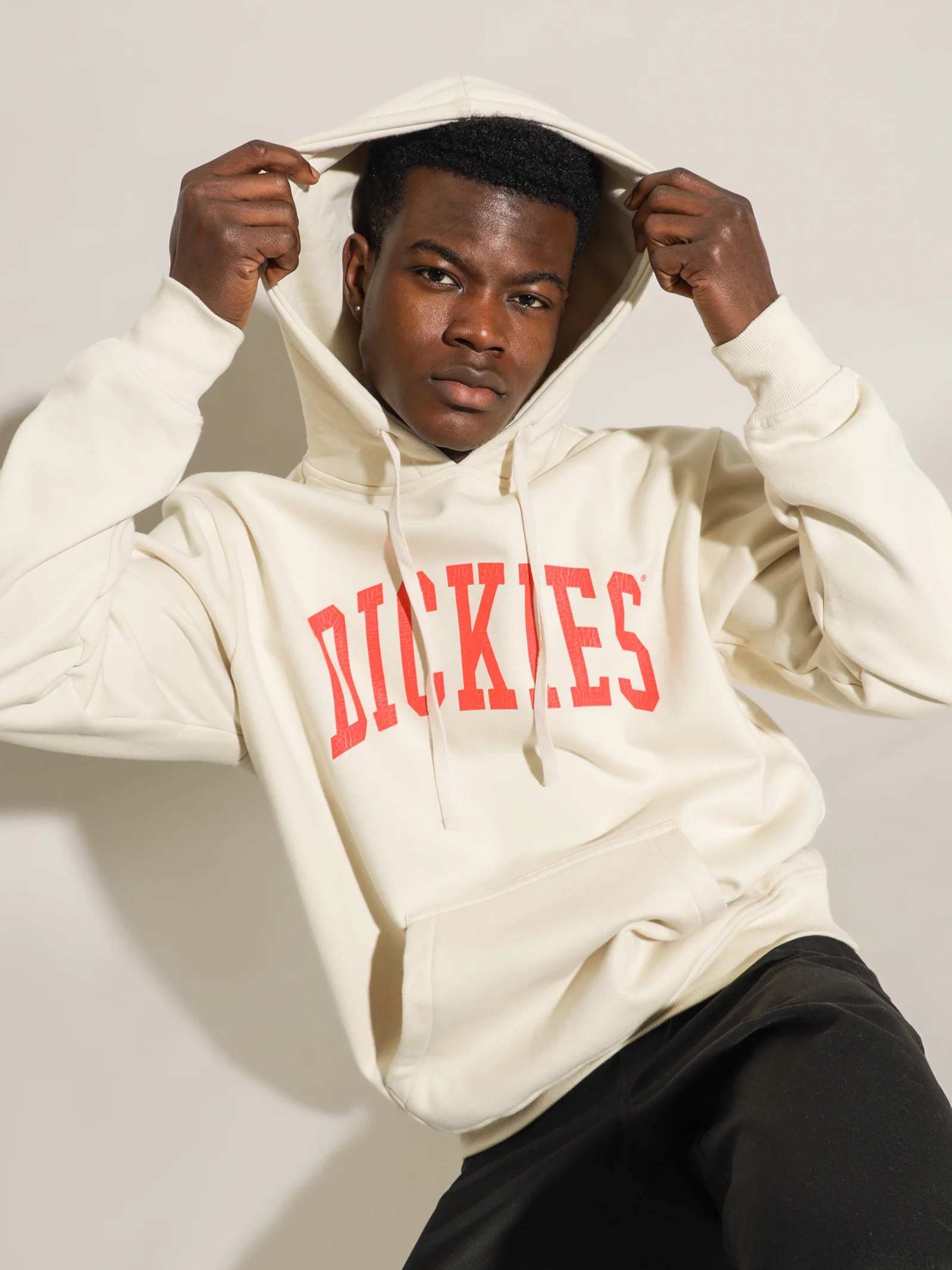 Longview Pullover Hoodie