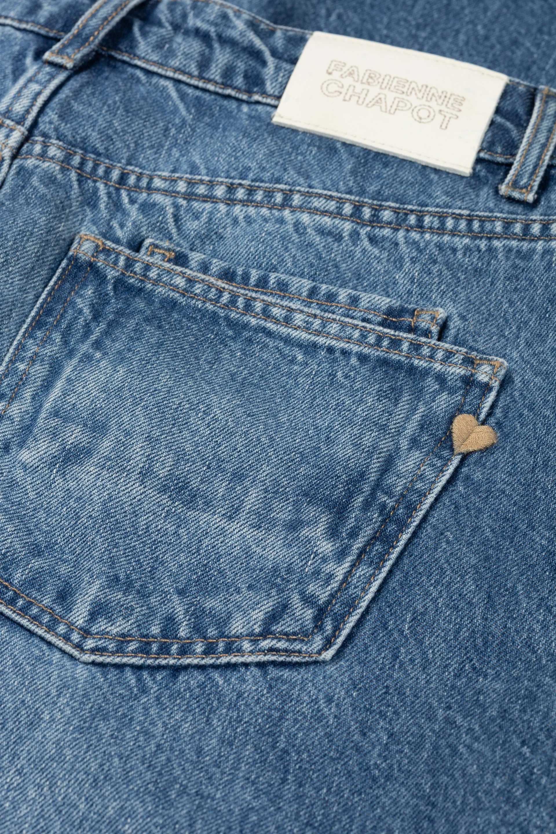 Betty Barrel Jeans | Mid Blue