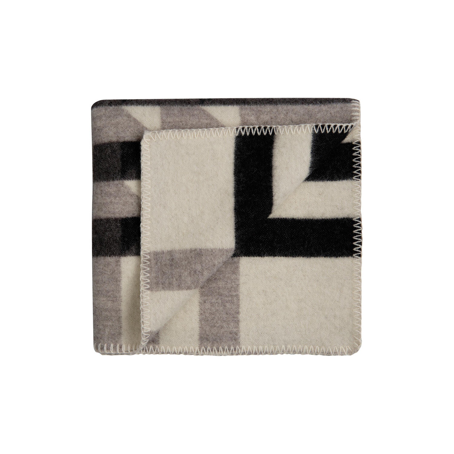 KVAM Half Size Throw, greyscale