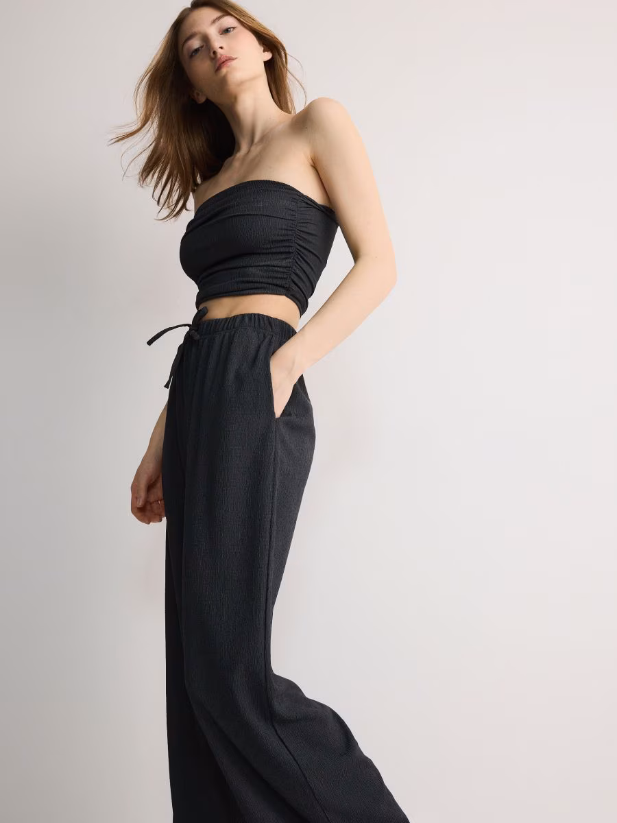 Wide Leg Trousers