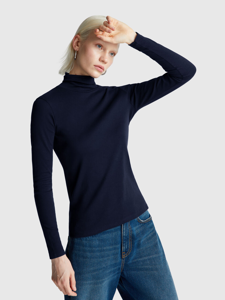 Long sleeve t-shirt with high neck
