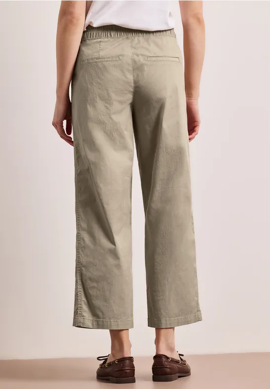 Straight Leg Hose in Hose Papertouchware