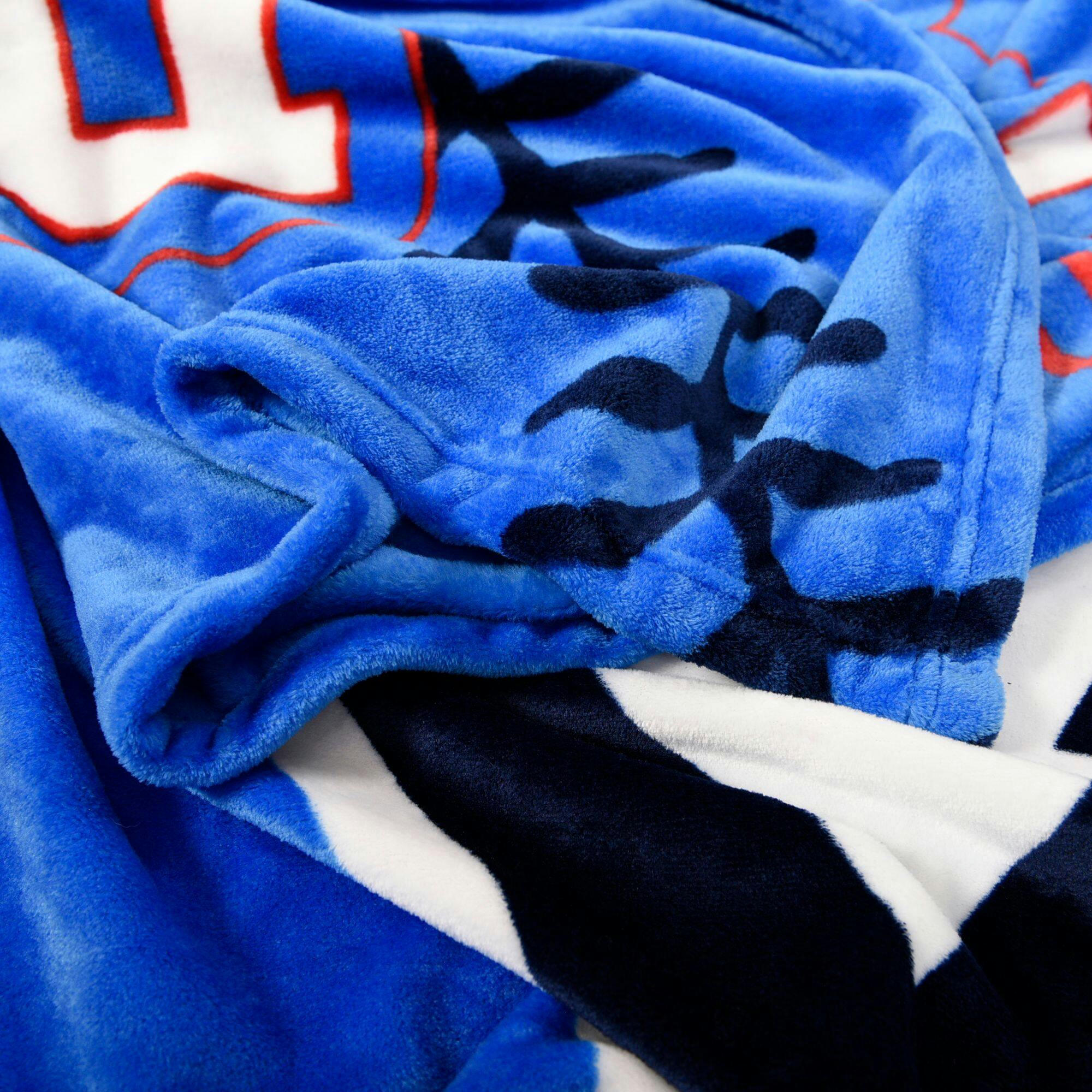 MLB Toronto Blue Jays Jumbo Fluffy Fleece Plush Blanket, Blue