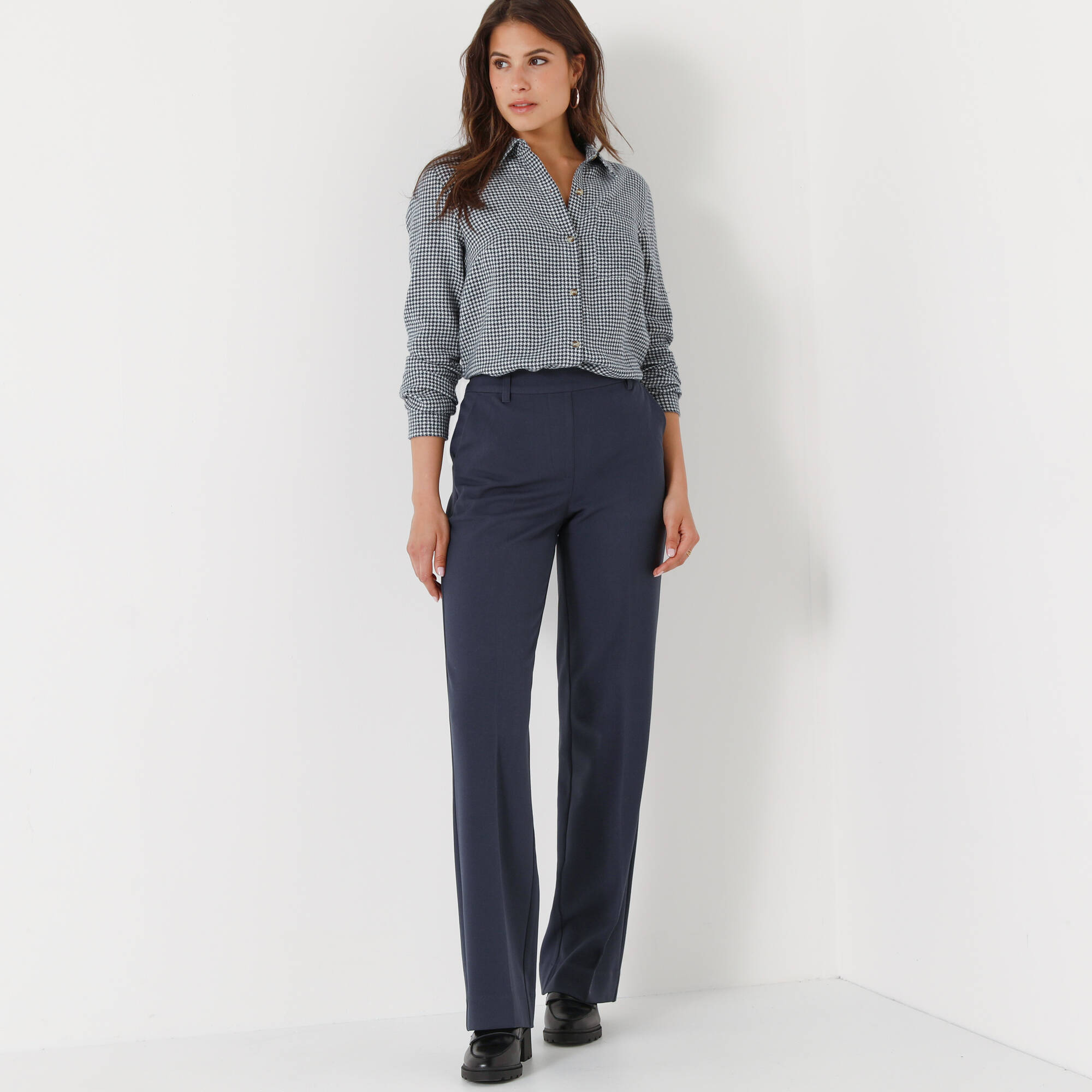 Pantalon élégant droit, uni