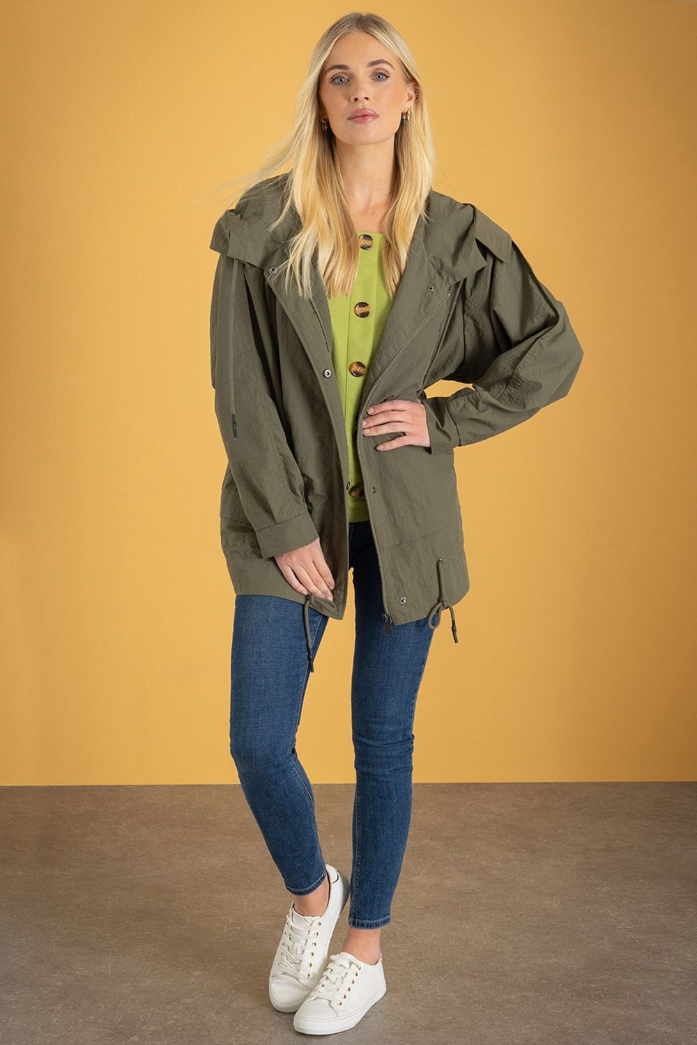 Klass. Hooded Raglan Sleeve Jacket