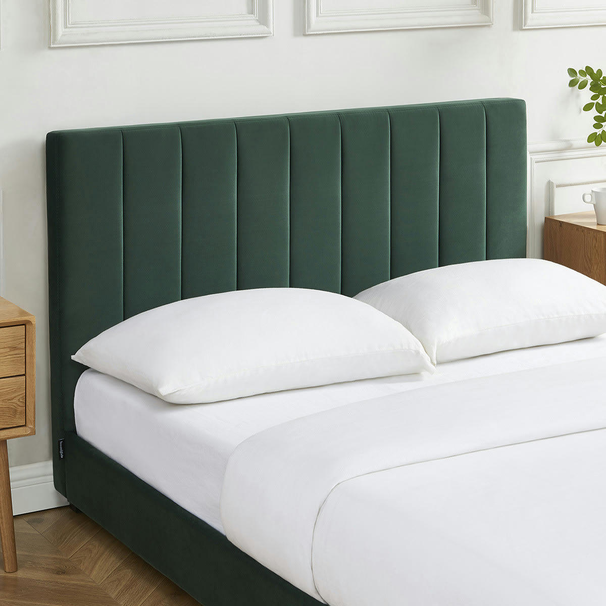 WILLIAM - Lit adulte avec tête de lit capitonnée en velours vert140x190