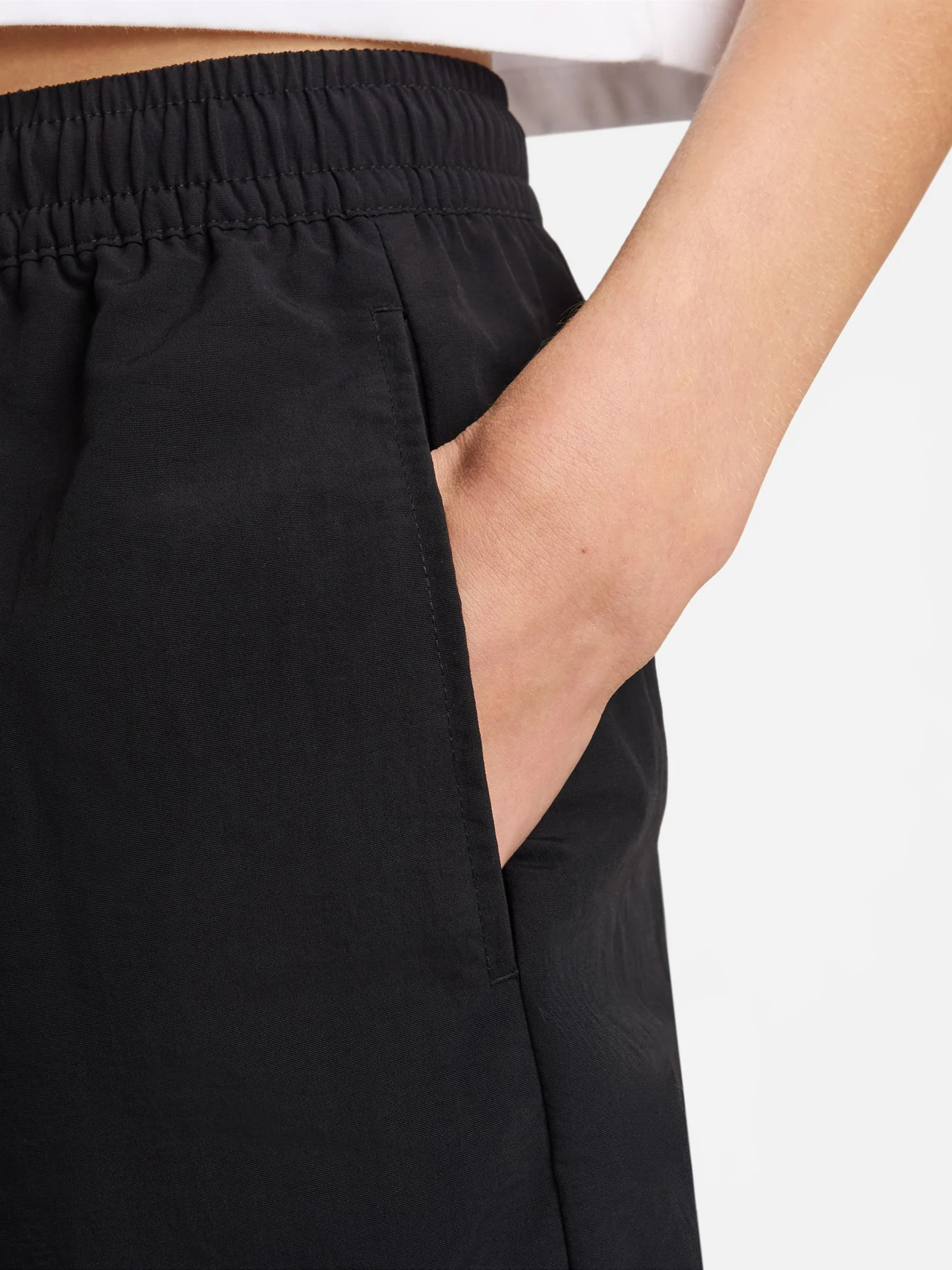 Women's Mid-Rise 5" Shorts