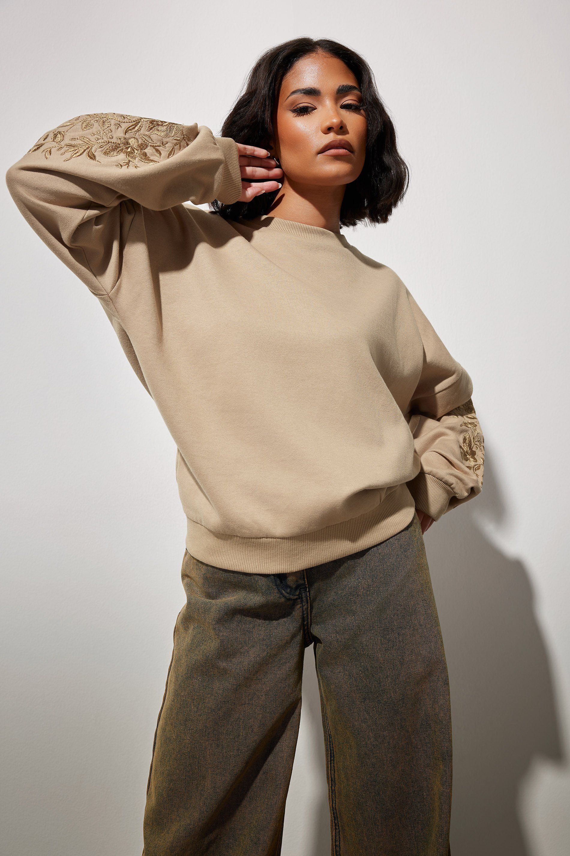 PixieGirl Petite Floral Embroidered Sweatshirt