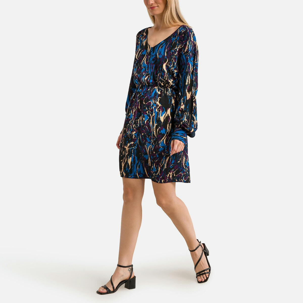 Robe courte, manches longues, imprimée