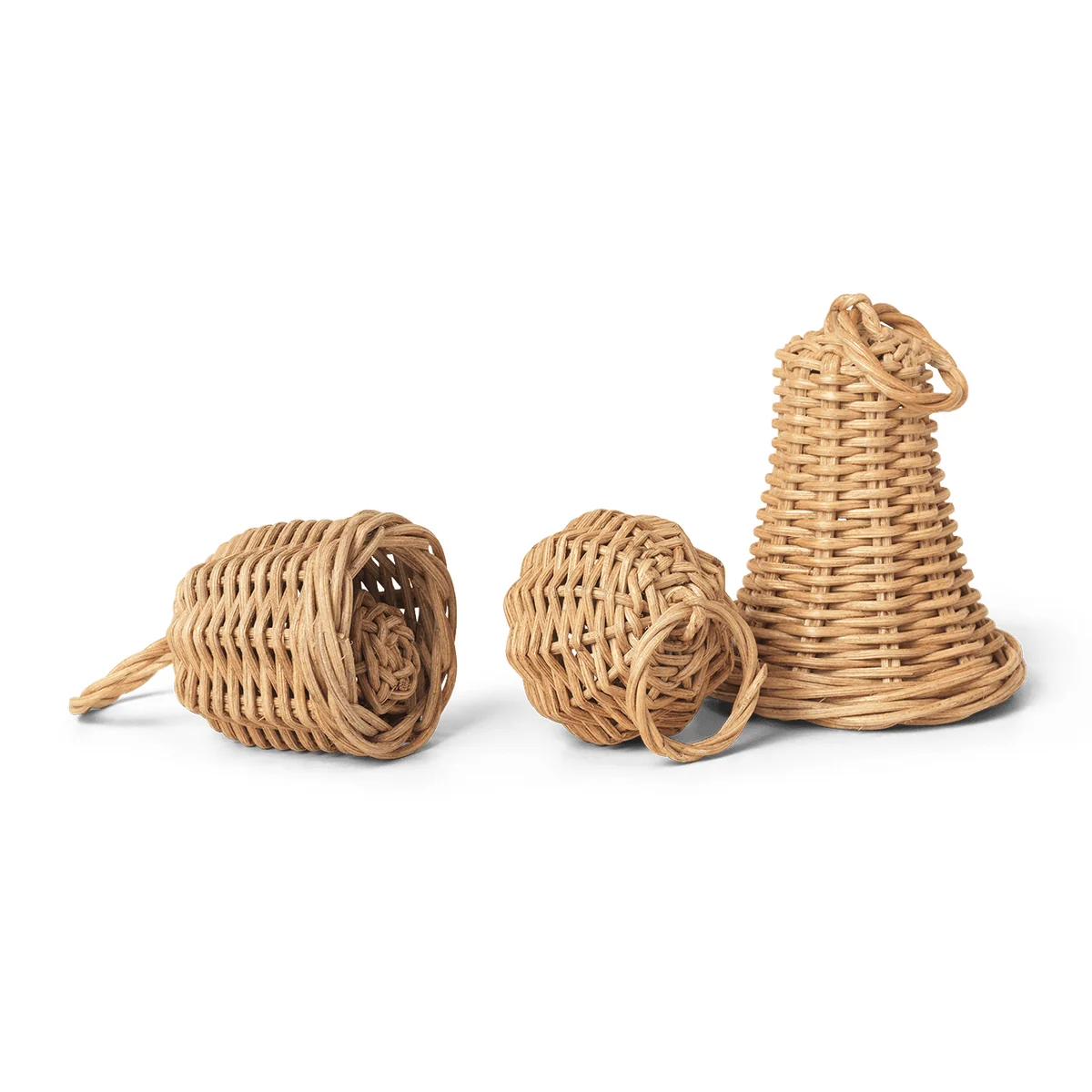 Ferm Living - Geflochtene Glocken-Kugeln, natur (2er-Set)