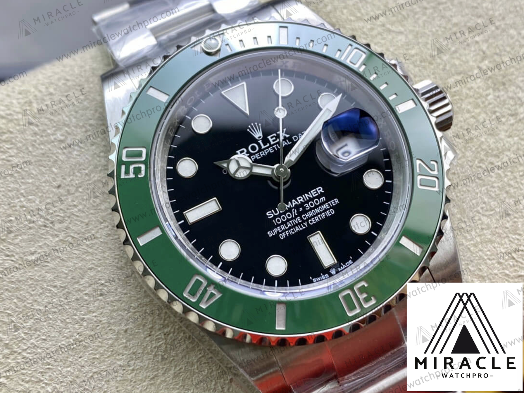 ROLEX-SUBMARINER-ref.M126610LV-0002-Elite Clone-41mm-Replica Watch
