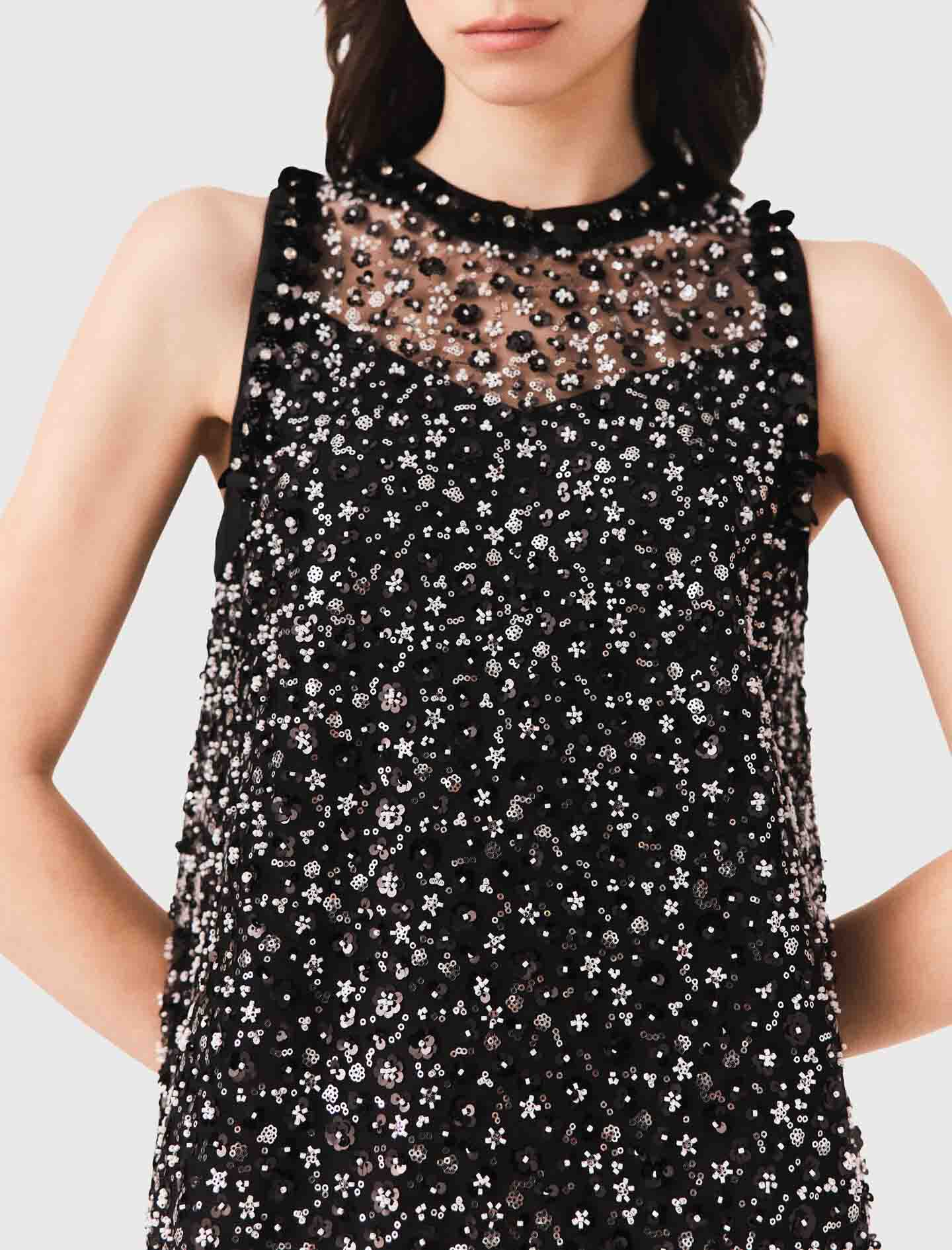 Robe strassée à motif floreal