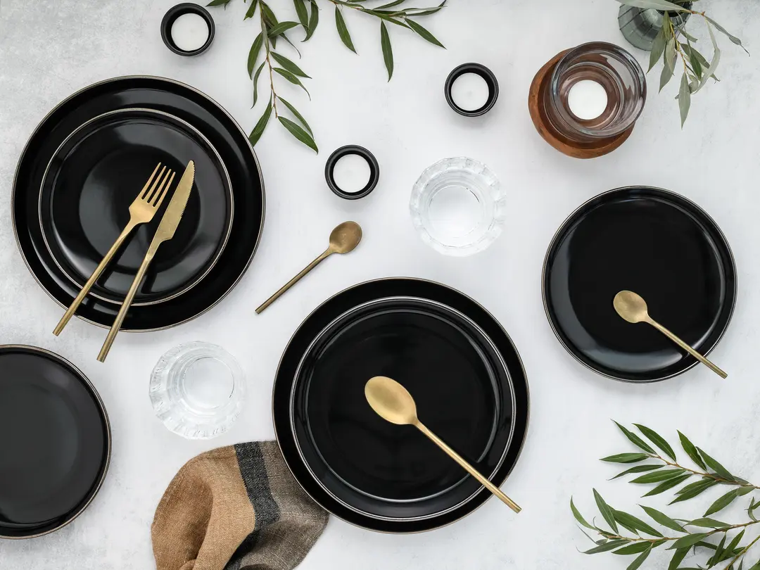 Geschirrset 18-teilig Nordic Festive