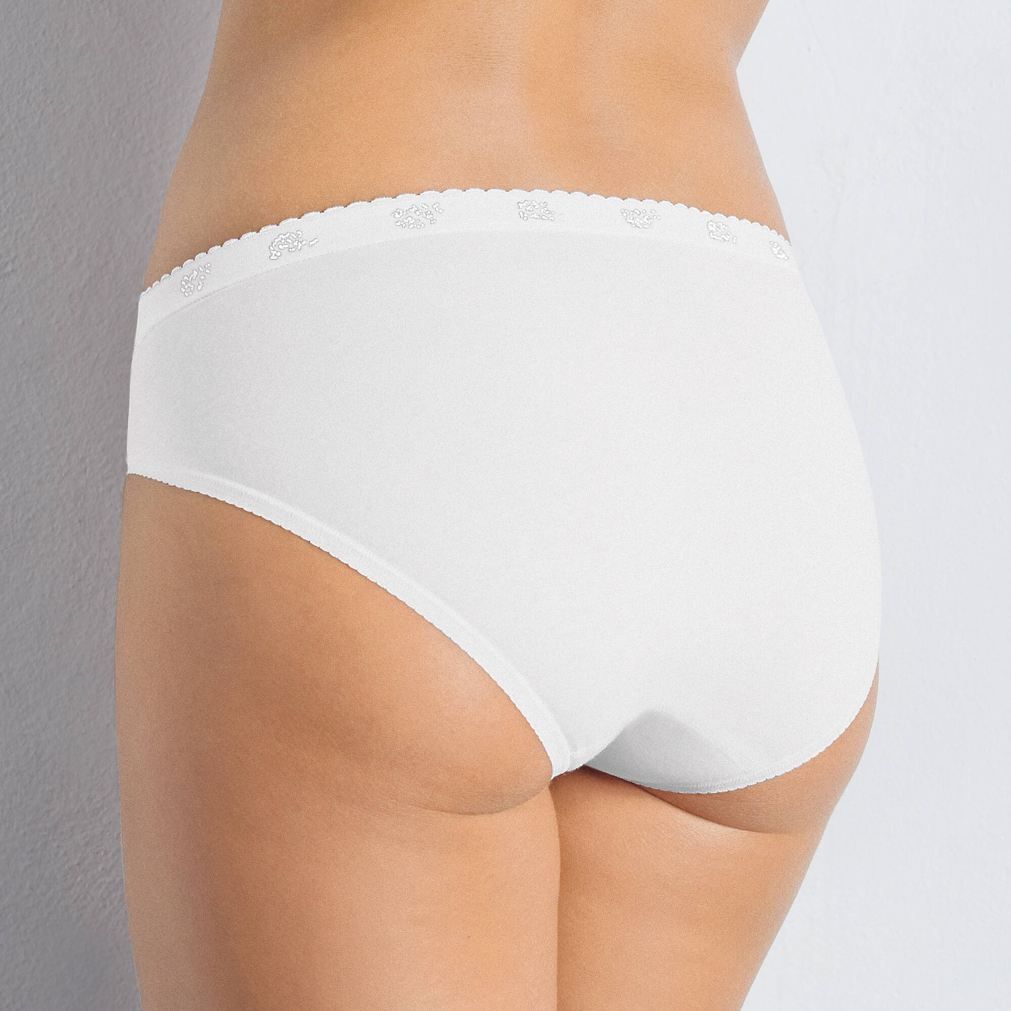 Culotte ta&iuml; Chic, lot de 3 achetées   1 GRATUITE (1)