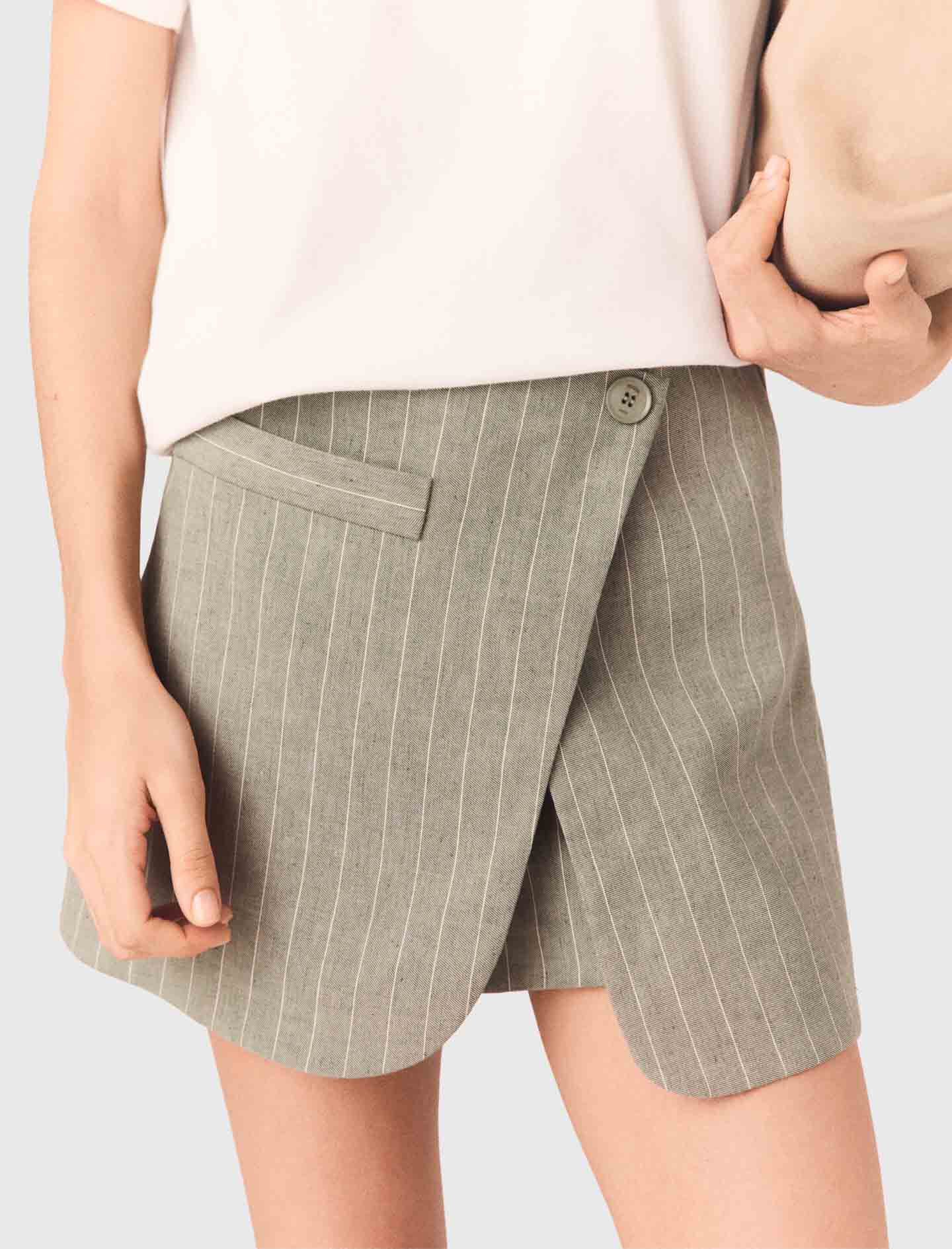 Short trompe l'œil en lin mélangé