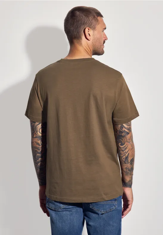 T-Shirt mit Chestprint