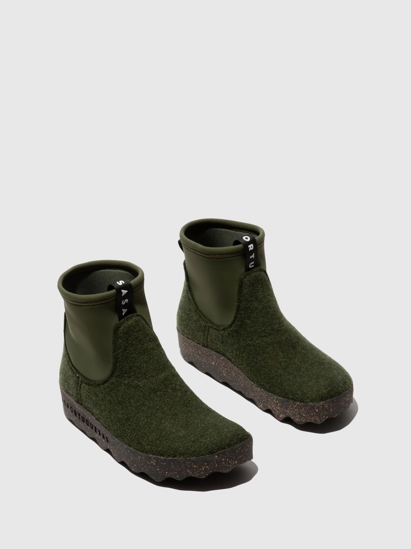 Botins Chelsea em Verde Tropa