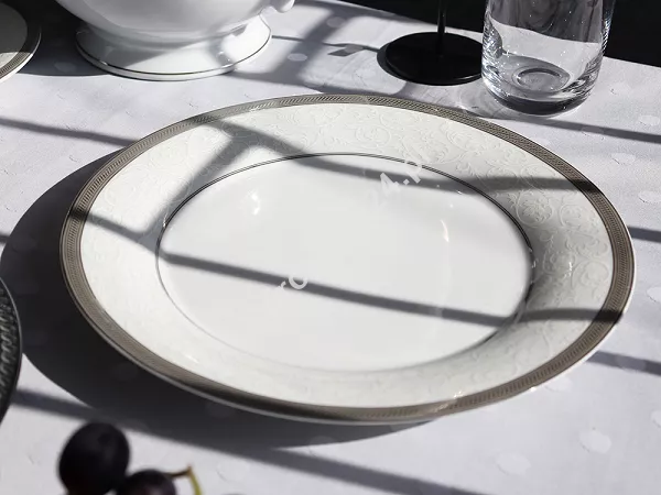 Serwis obiadowy na 12 osób (43el) Bogucice - Geos Platin 828