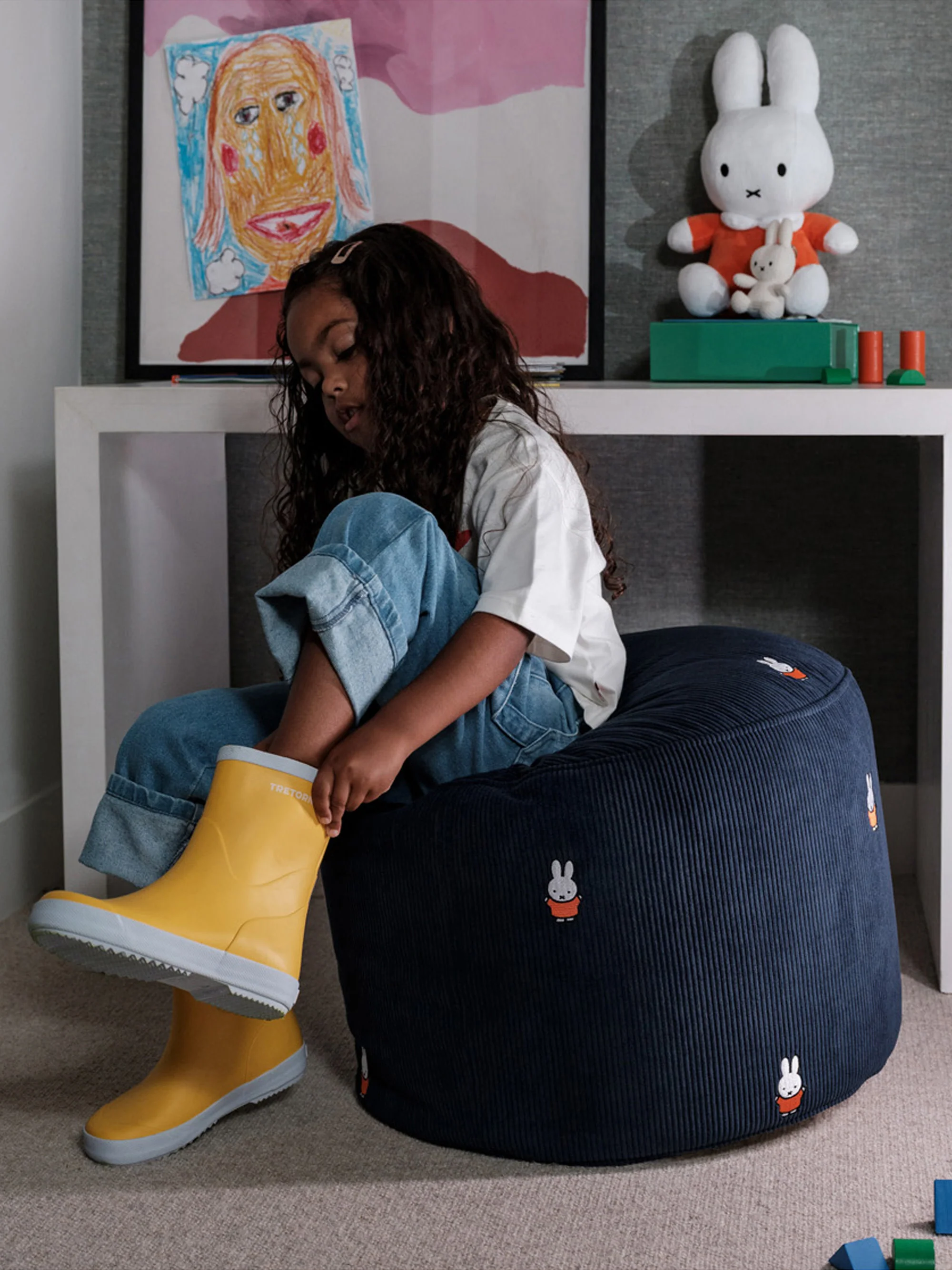 Kinder-Pouf Miffy aus Cord
