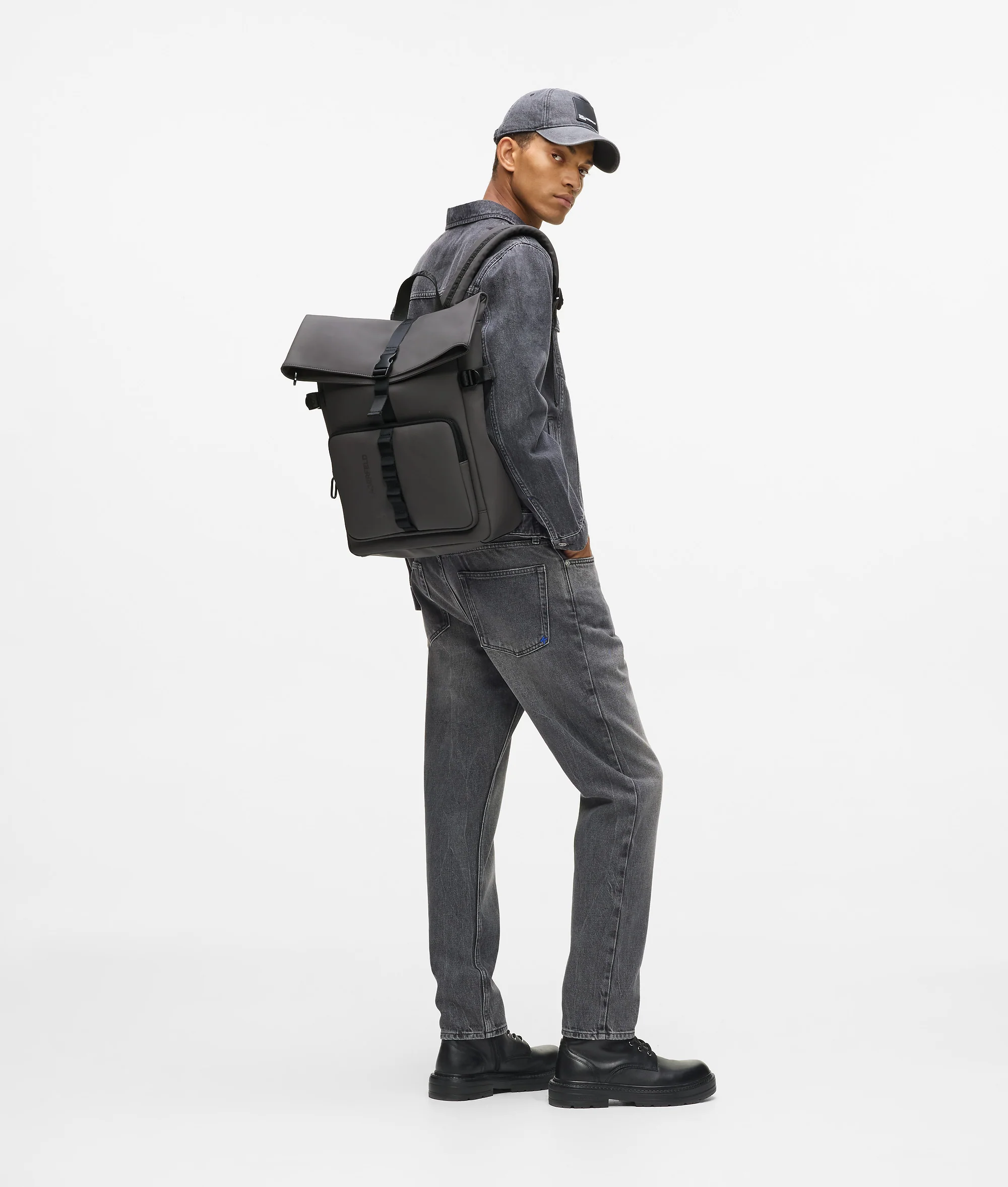 Sac à dos avec sangle enroulable