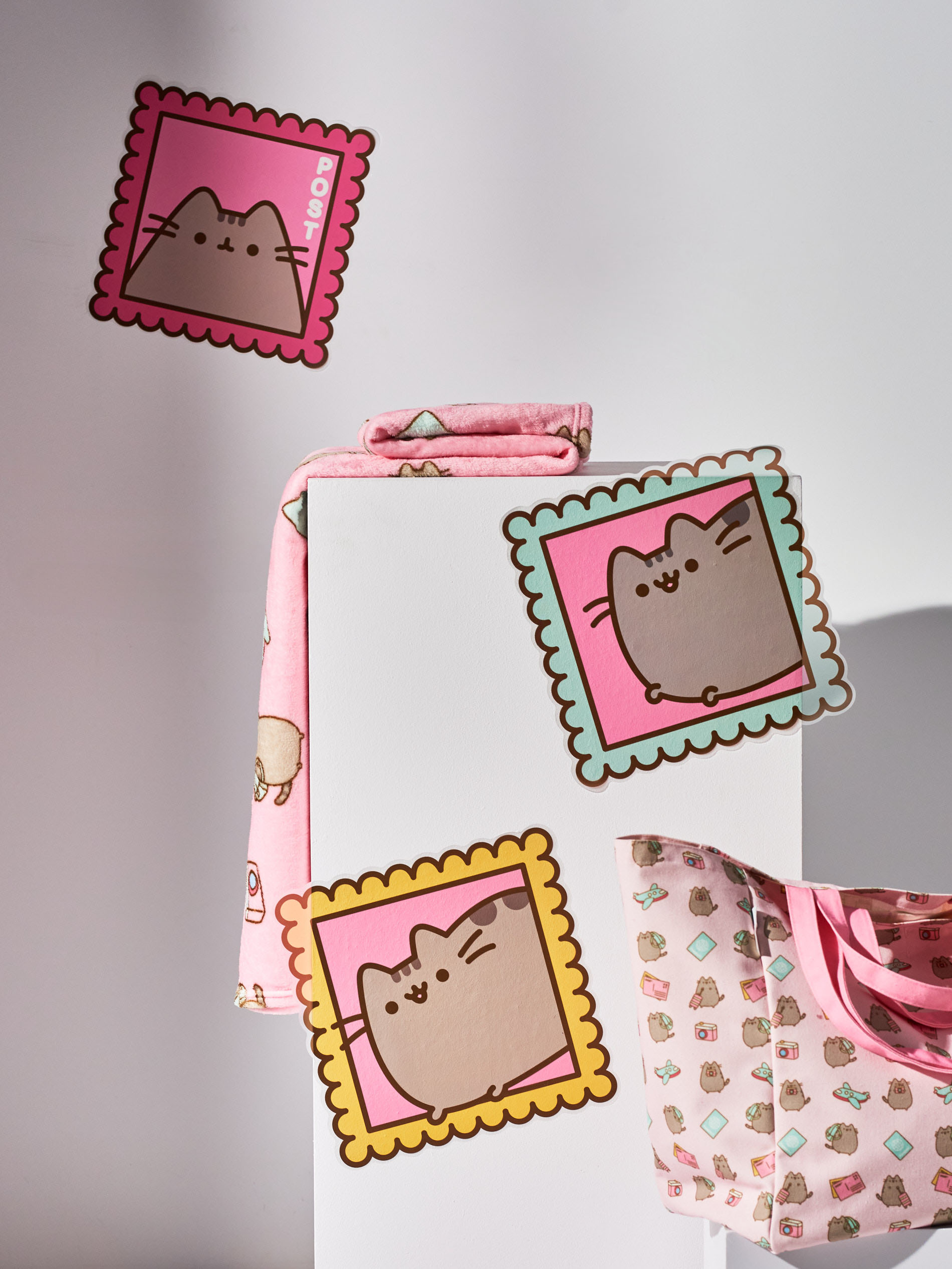 Naklejki na ścianę Pusheen 3 pack