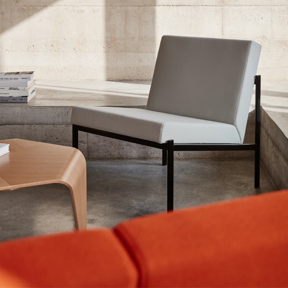Artek - Trienna Couchtisch, Eiche klar lackiert