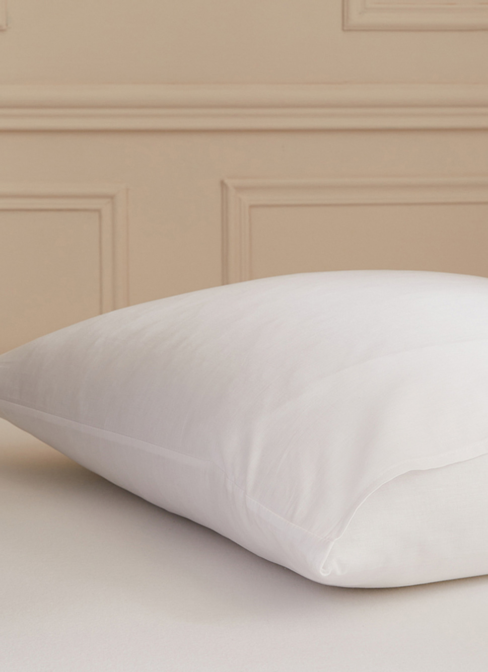 SOUS-TAIE D'OREILLER CARRÉE EN COTON BLANC