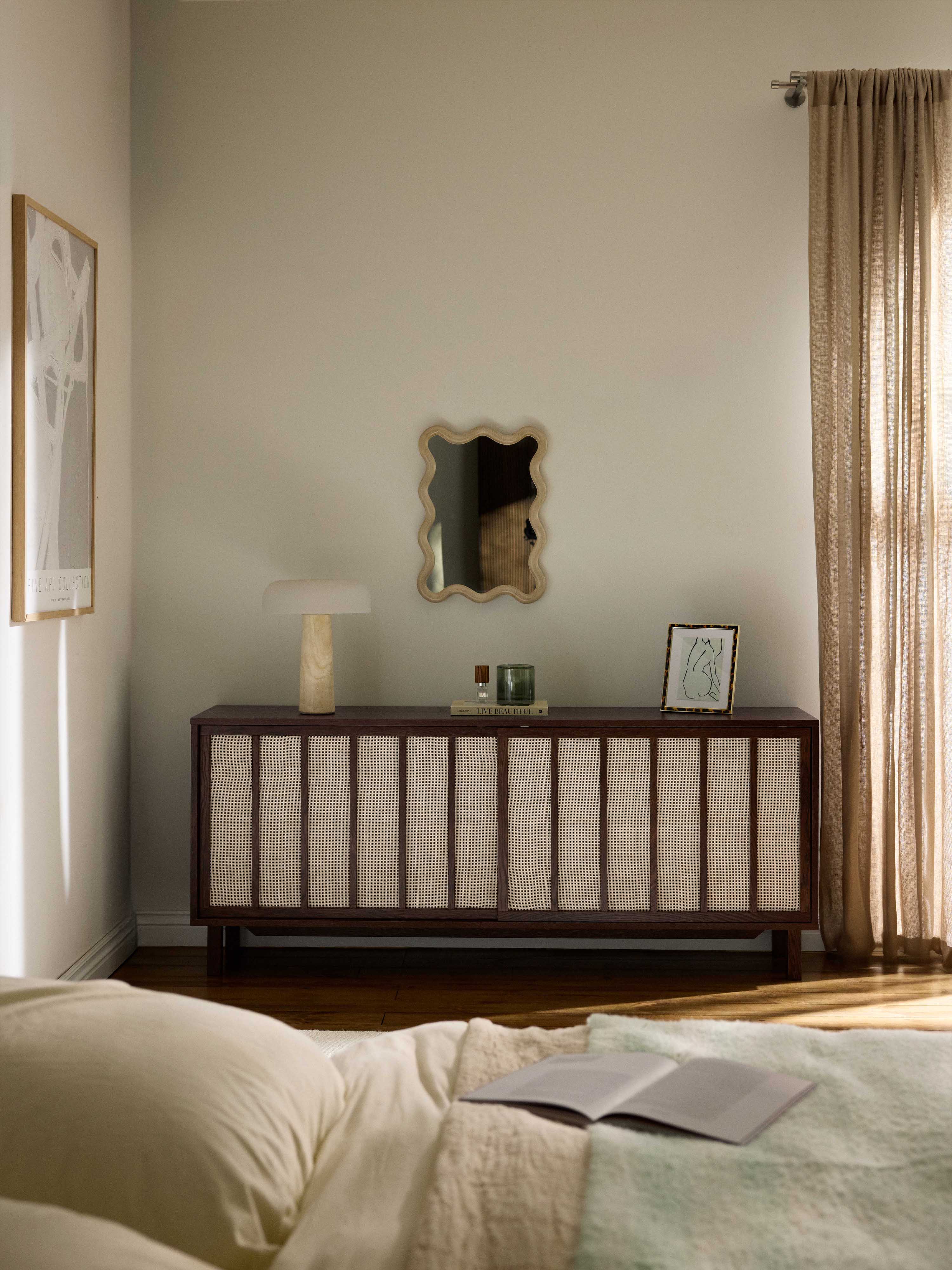 Sideboard Echo mit Rattan-Fronten