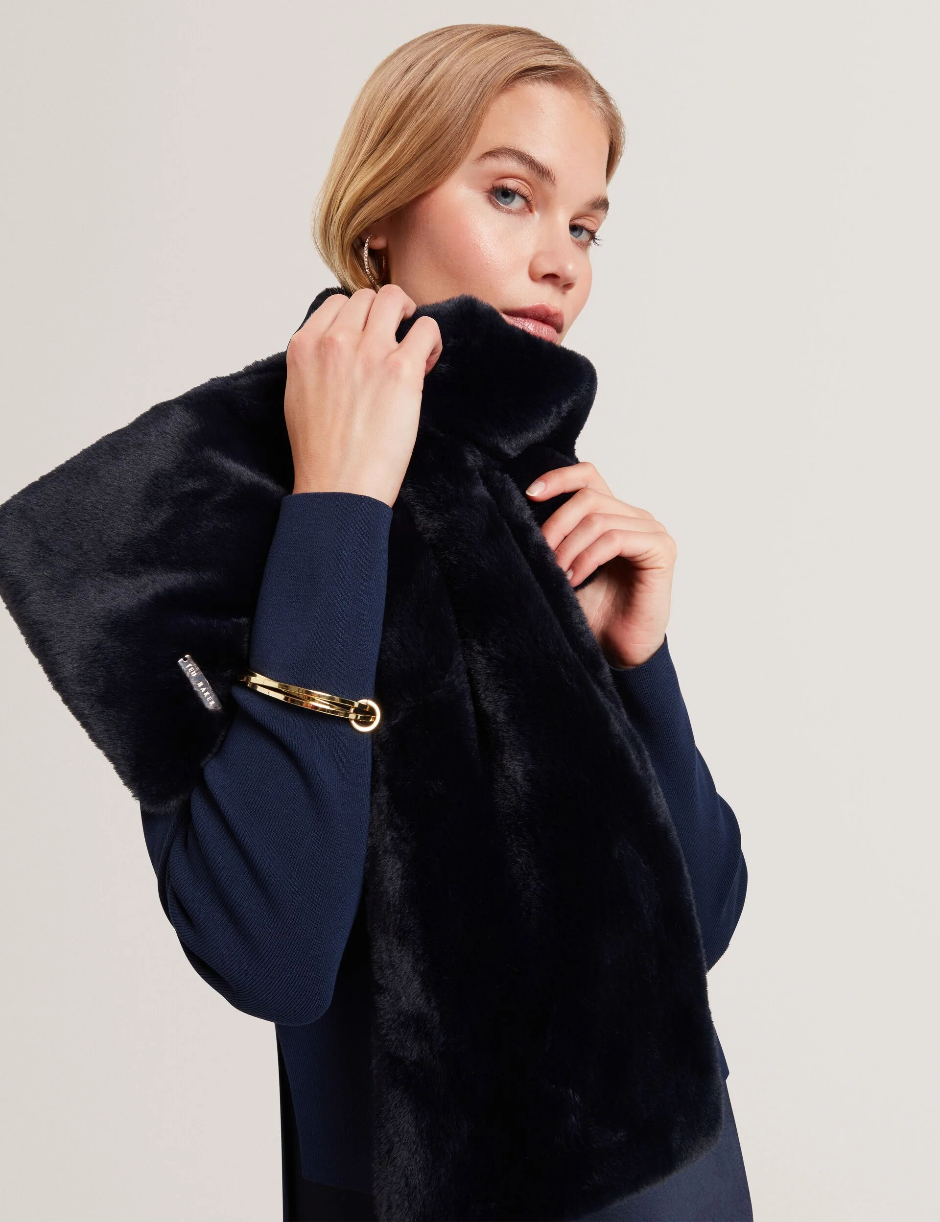 EMAAAAS | NAVY