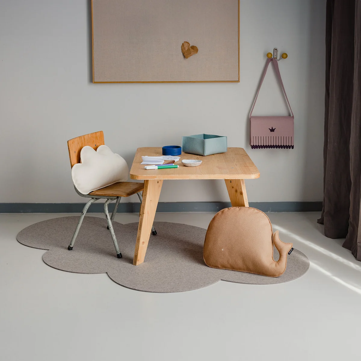 Hey Sign - Kinder Teppich Wolke, 69 x 120 cm, 5 mm, Stone 36