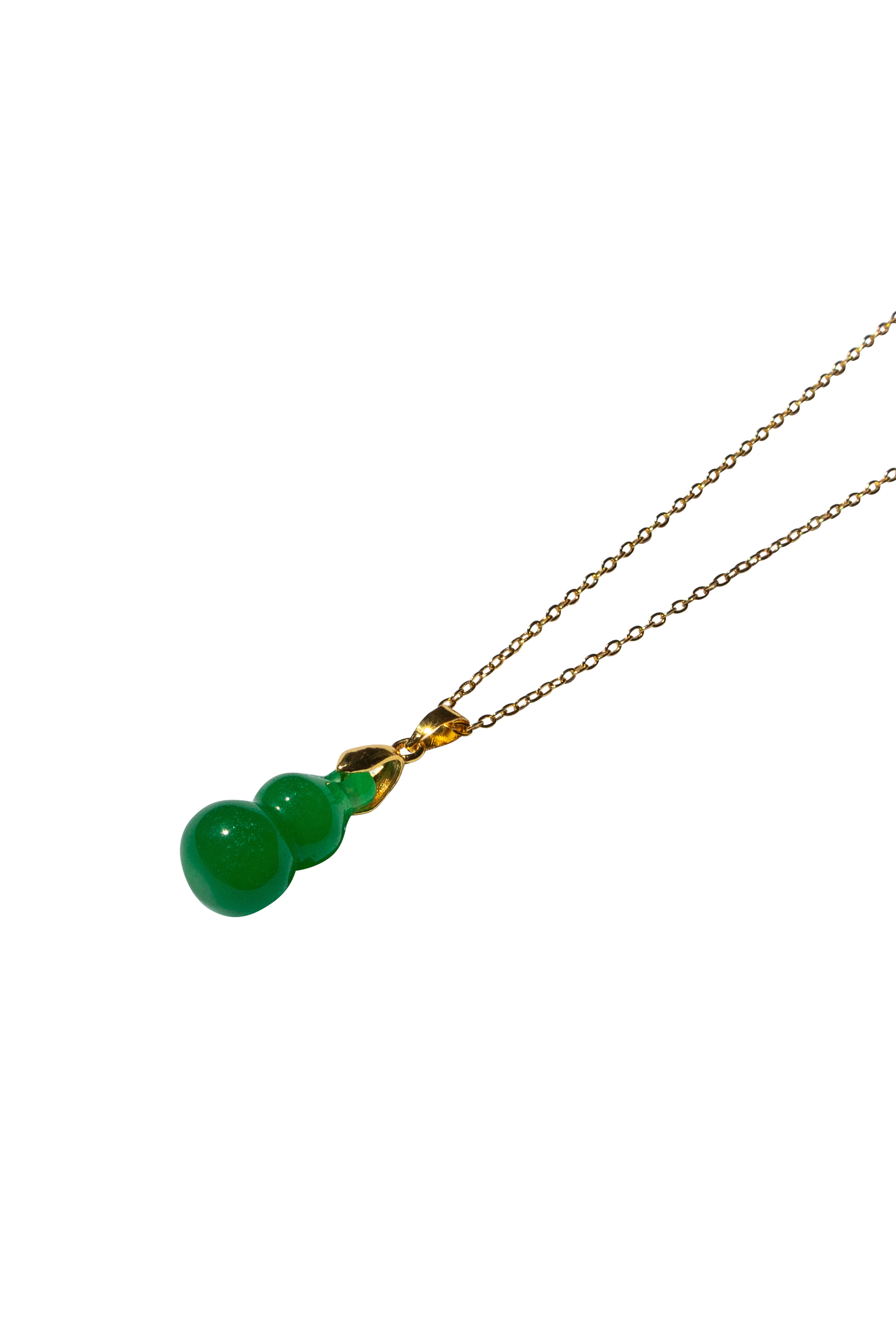 Hulu — Jade Stone Pendant Necklace in Green