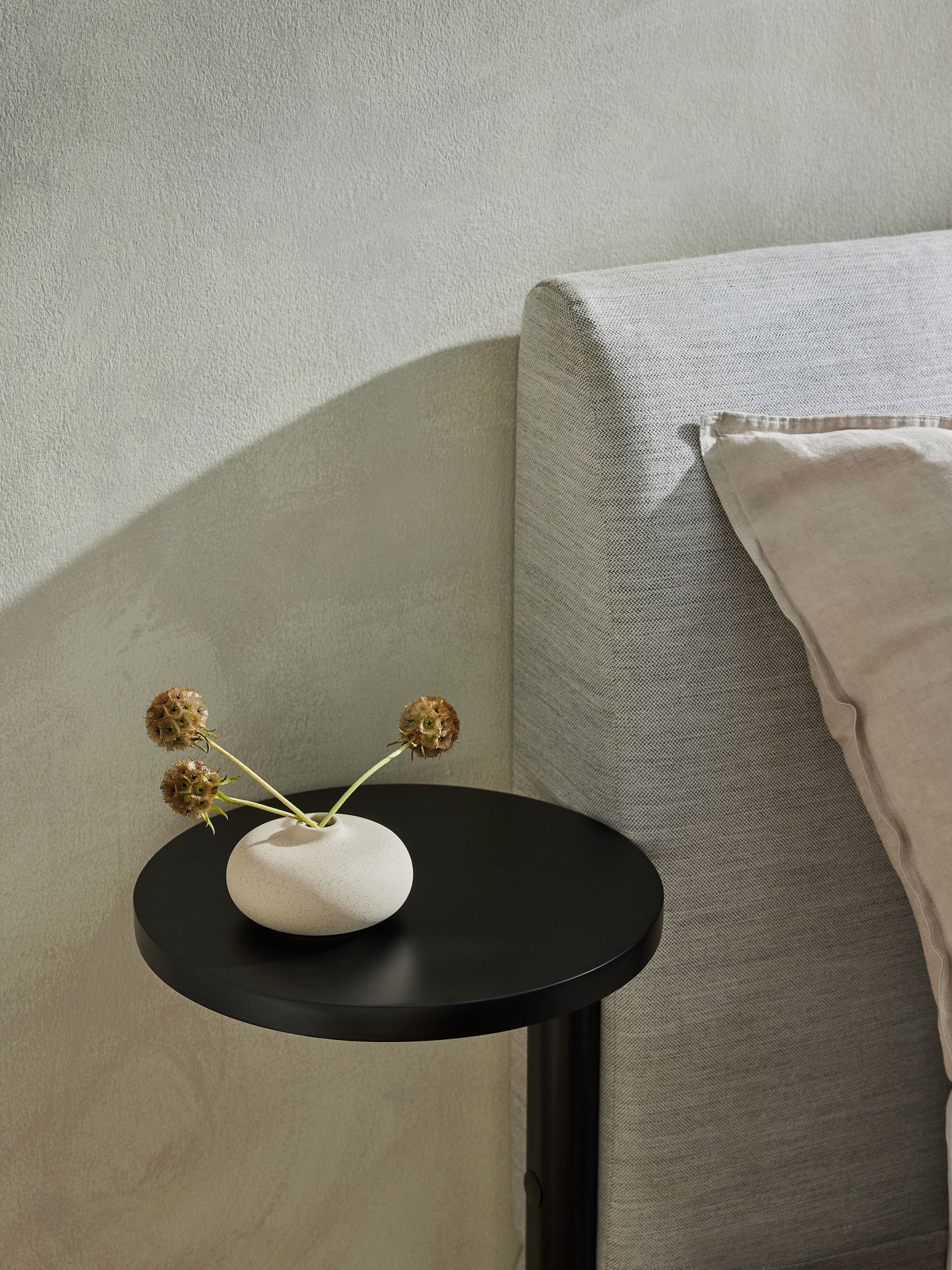 Hopper Bed in Grey