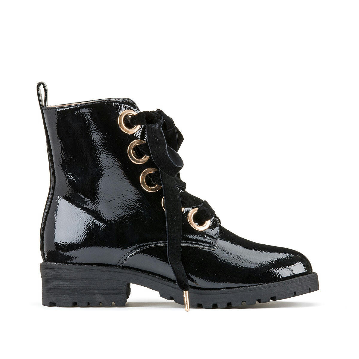 Bottines à lacets, semelle crantée