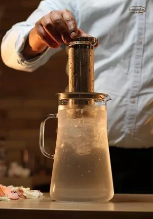 Dzbanek 2,5 L szklany z zaparzaczem stalowym Trendglas - HUDSON 4E.126001
