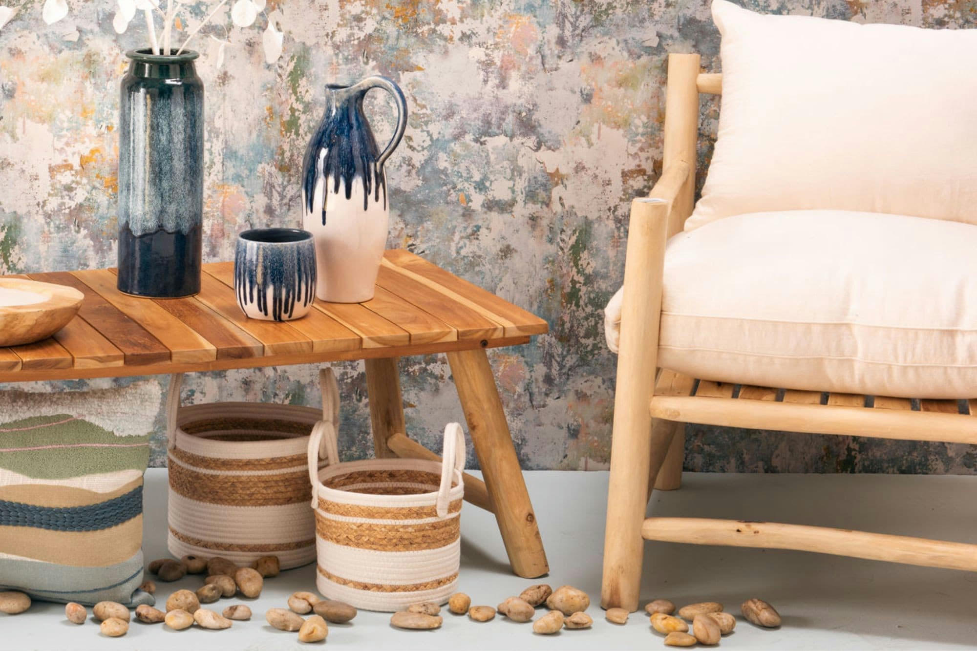 SANCHO - Fauteuil artisanal en bois massif teck naturel