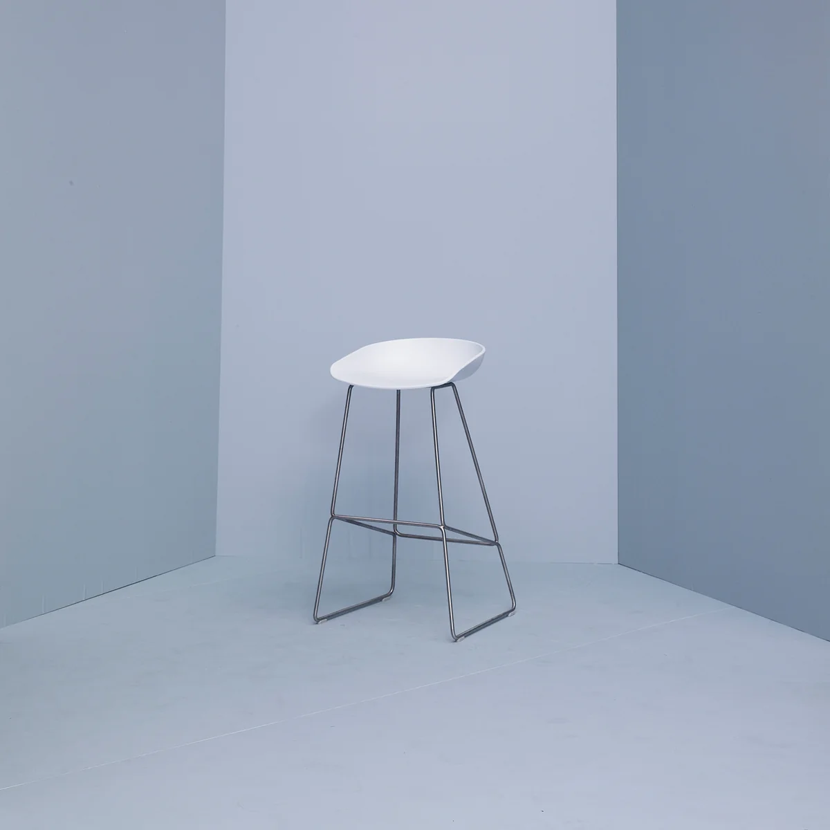 HAY - About A Stool AAS 38